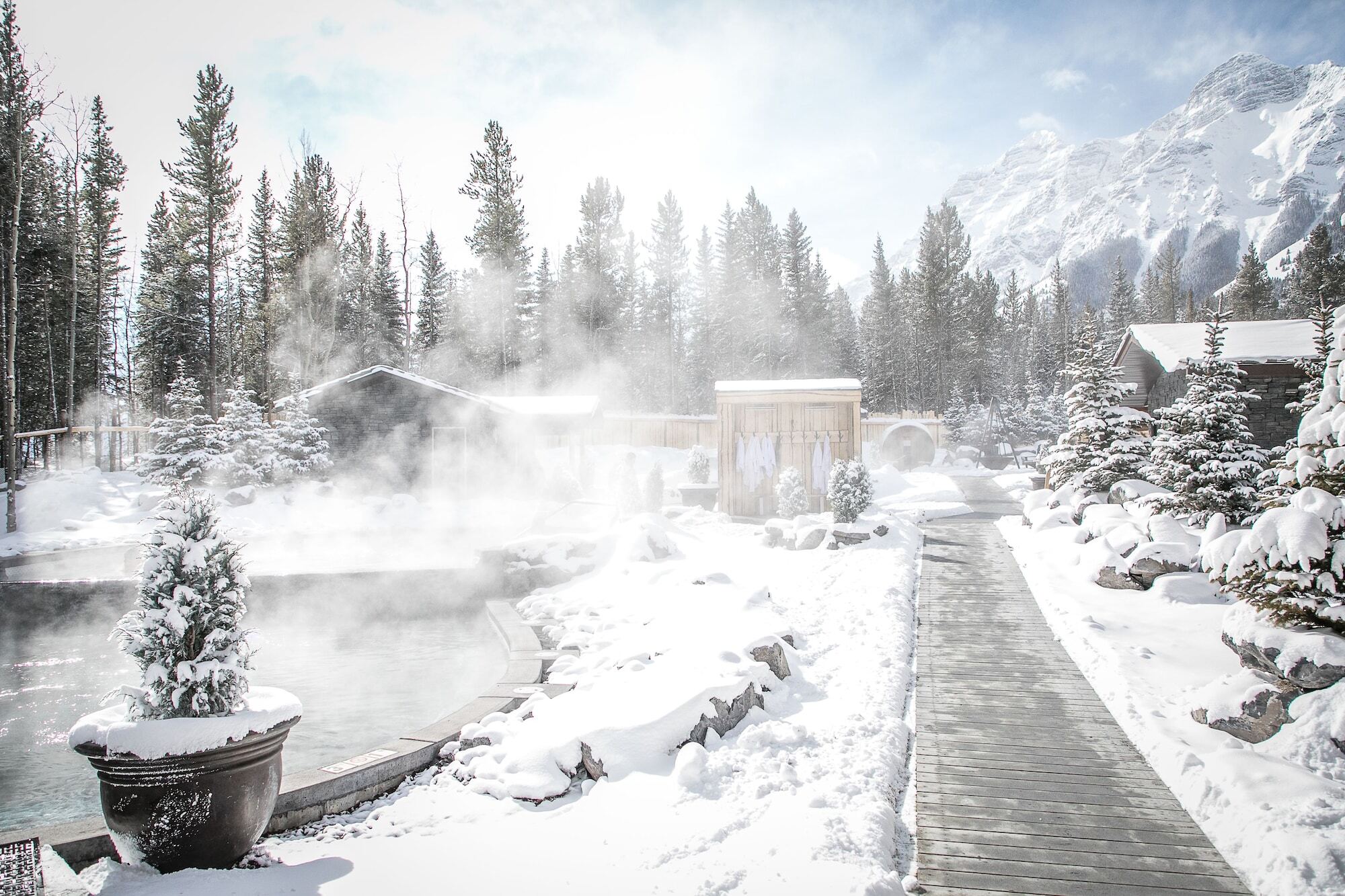 Hotel Crosswaters At 3*