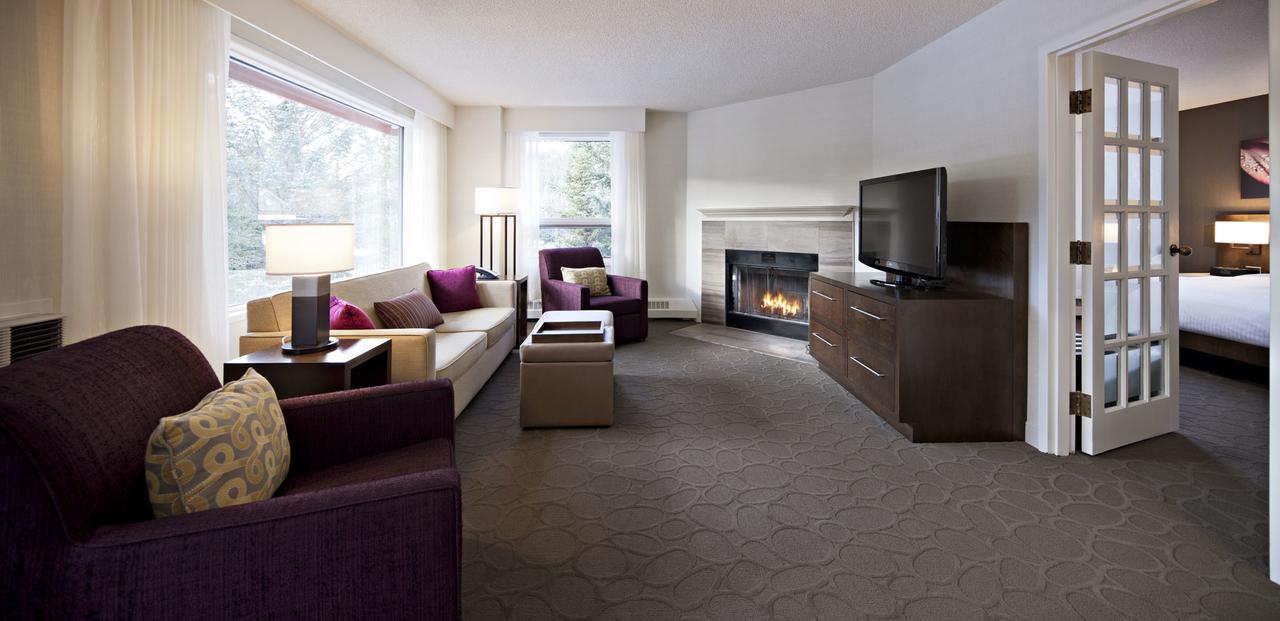 Hotel Crosswaters At